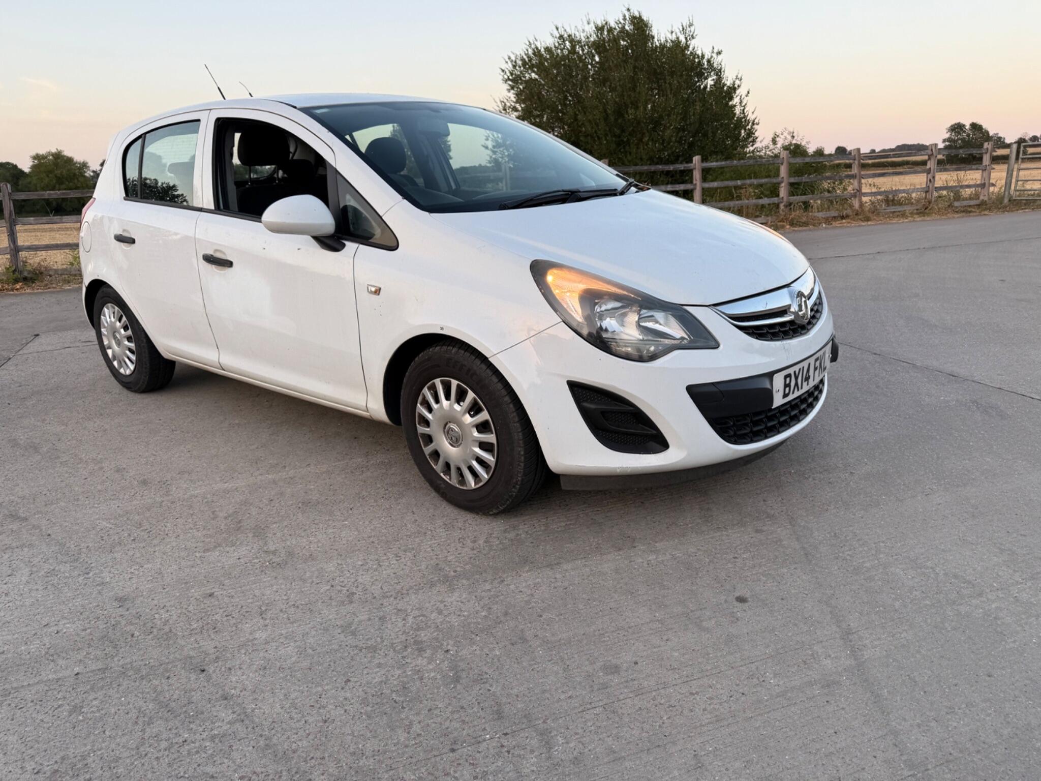 Vauxhall Corsa 1.3 CDTi ecoFLEX S Euro 5 (s/s) 5dr (A/C) — photo 44 of 74